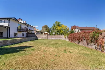 208 Starlite Dr, Pueblo, CO 81005 - Photo 43