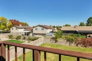 208 Starlite Dr, Pueblo, CO 81005 - Photo 25