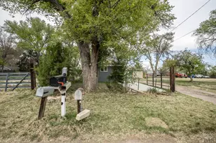 117 Seeley, La Junta, CO 81050 - Photo 3