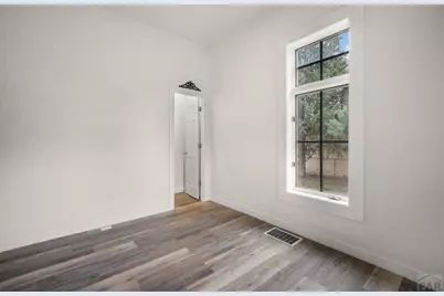 1030 Pine St, Pueblo, CO 81004 - Photo 23