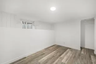 1030 Pine St, Pueblo, CO 81004 - Photo 29