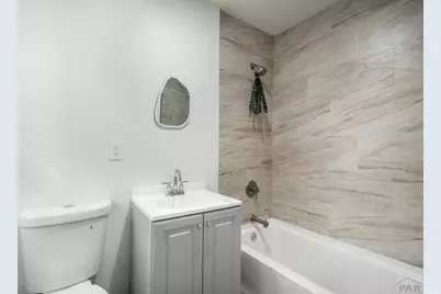 1030 Pine St, Pueblo, CO 81004 - Photo 25
