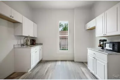 1030 Pine St, Pueblo, CO 81004 - Photo 13