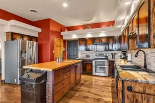 1737 N Silver Oak Ln, Pueblo West, CO 81007 - Photo 17