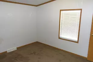 802 W 2nd St, Walsenburg, CO 81089 - Photo 9