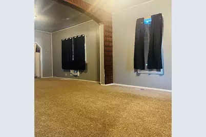 711 E 6th St, Pueblo, CO 81001 - Photo 3