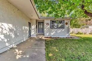 24860 Terry Ct, Pueblo, CO 81006 - Photo 7