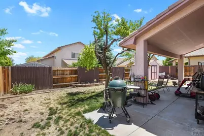 932 Pinecrest Dr, Pueblo, CO 81005 - Photo 31