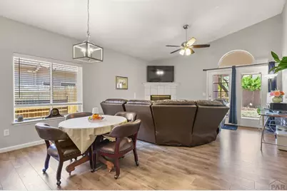932 Pinecrest Dr, Pueblo, CO 81005 - Photo 13