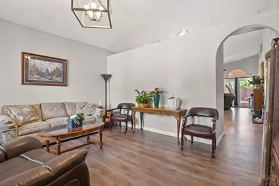 932 Pinecrest Dr, Pueblo, CO 81005 - Photo 7