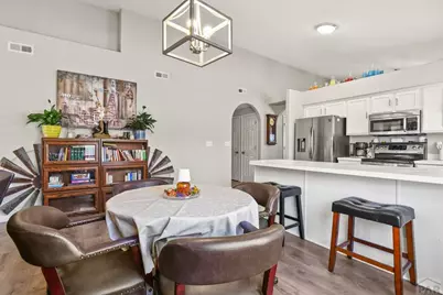 932 Pinecrest Dr, Pueblo, CO 81005 - Photo 15
