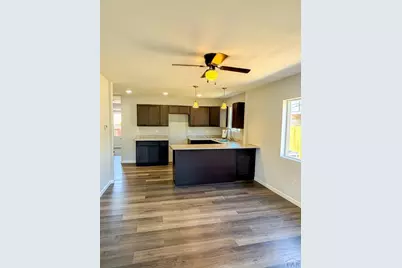 809 W 4th St, La Junta, CO 81050 - Photo 13