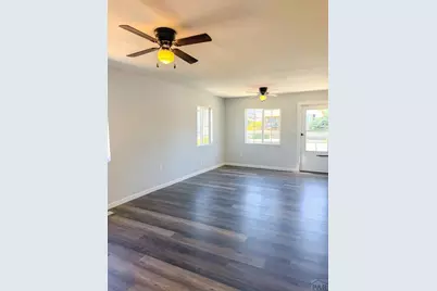 809 W 4th St, La Junta, CO 81050 - Photo 5