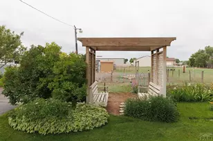 843 Baxter Rd, Pueblo, CO 81006 - Photo 29