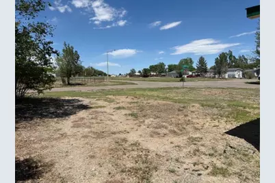 330 E Stewart Dr, Pueblo West, CO 81007 - Photo 5