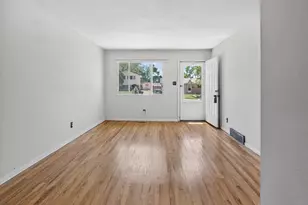 35 Mac Arthur Rd, Pueblo, CO 81001 - Photo 5