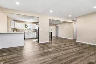 1814 Lark Bunting Ln, Pueblo, CO 81001 - Photo 5