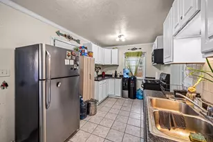 418 W 10th St, Pueblo, CO 81003 - Photo 13