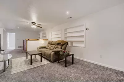 27 E Bonanza Dr, Pueblo West, CO 81007 - Photo 9