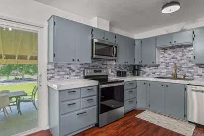94 Princeton St, Pueblo, CO 81005 - Photo 9