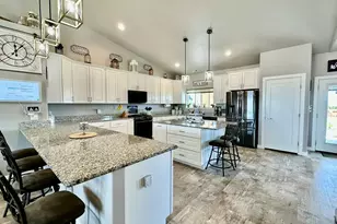 2064 W Hesperus Dr, Pueblo West, CO 81007 - Photo 9