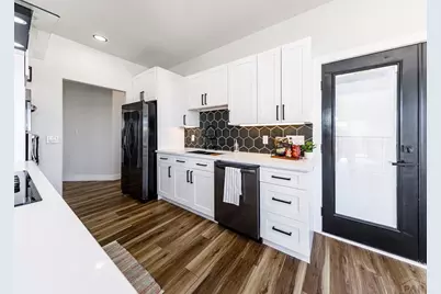 1120 Newton Rd, Pueblo, CO 81005 - Photo 9