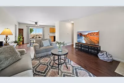 57 W Bonanza Dr, Pueblo West, CO 81007 - Photo 7