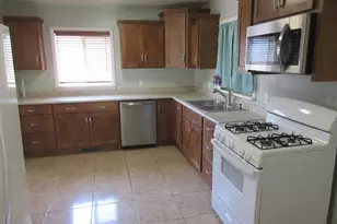 1629 Englewood Dr, Pueblo, CO 81005 - Photo 5