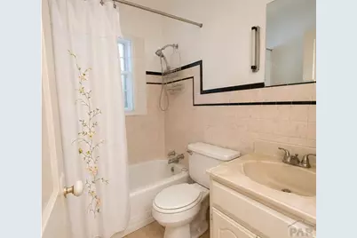 2104 Spruce St, Pueblo, CO 81004 - Photo 7