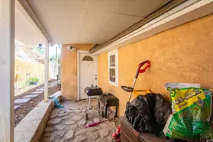 909 E 5th St, Pueblo, CO 81001 - Photo 25