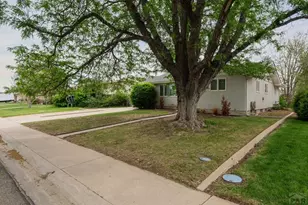 151 Cornell Cir, Pueblo, CO 81005 - Photo 3