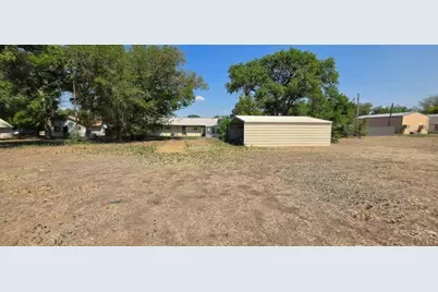 806 S 13th St, Lamar, CO 81052 - Photo 25