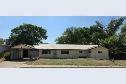 806 S 13th St, Lamar, CO 81052 - Photo 1