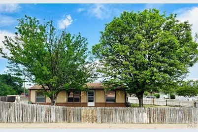 2137 W 20th St, Pueblo, CO 81003 - Photo 1