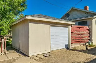 113 E 3rd St, La Junta, CO 81050 - Photo 9