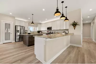 987 S Blue Hills Dr, Pueblo West, CO 81007 - Photo 11