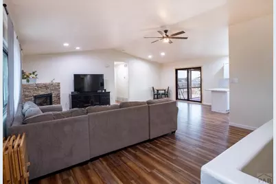 496 E Earl Dr, Pueblo West, CO 81007 - Photo 5