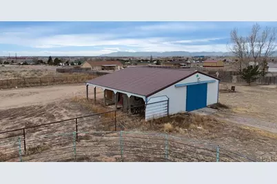 496 E Earl Dr, Pueblo West, CO 81007 - Photo 27