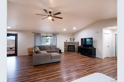 496 E Earl Dr, Pueblo West, CO 81007 - Photo 3