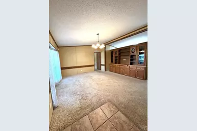 232 E Rolling Hills Dr, Pueblo, CO 81007 - Photo 7