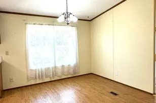 232 E Rolling Hills Dr, Pueblo, CO 81007 - Photo 13