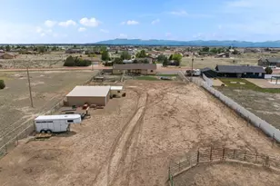 675 E McClave Dr, Pueblo, CO 81007 - Photo 31