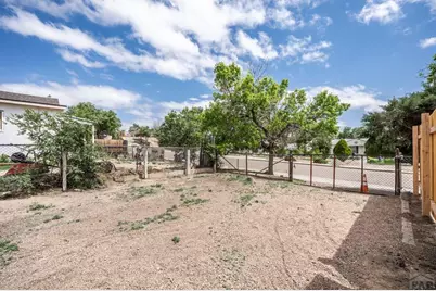 1111 E River St, Pueblo, CO 81001 - Photo 17