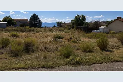 821 S Dogwood Dr, Pueblo West, CO 81007 - Photo 1