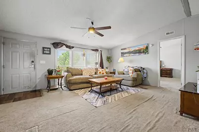 972 S Saddlerock Dr, Pueblo, CO 81007 - Photo 7