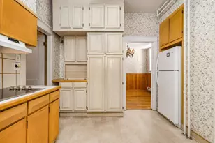 321 W 18th St, Pueblo, CO 81003 - Photo 13