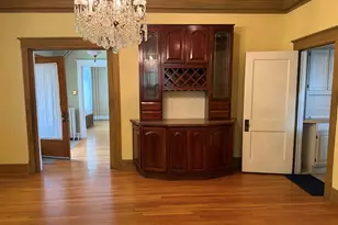 321 W 18th St, Pueblo, CO 81003 - Photo 9