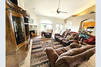 438 S Arriba Dr, Pueblo West, CO 81007 - Photo 7