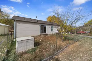 8906 Grand Ave, Beulah, CO 81023 - Photo 33