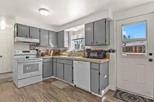 1309 Tappan Cir, Colorado Springs, CO 80909 - Photo 19